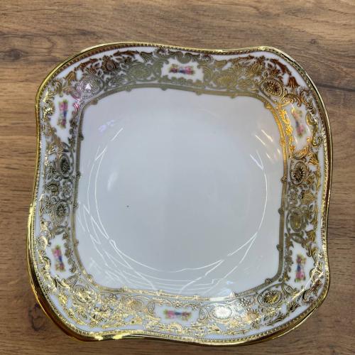 Elegant salat idish