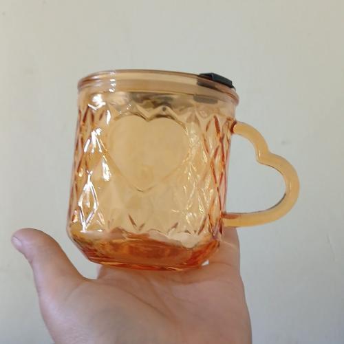 Yurak qutili bokal Heart Handle Cup
