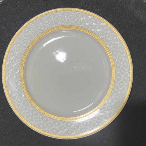 Elegant idishlar to'plami 60 talik kod-54